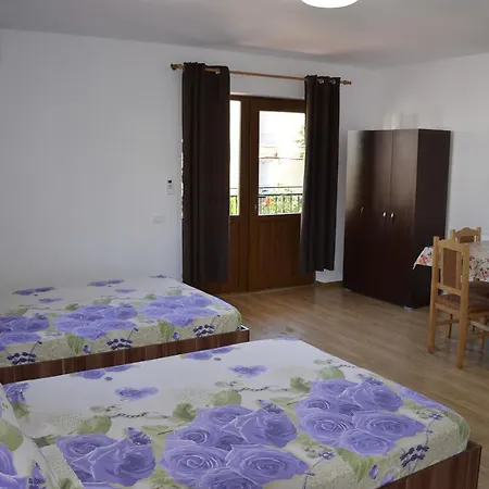 Pensjonat Casa Sarofin