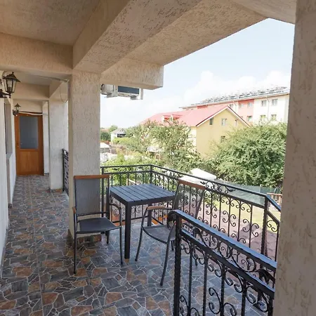 Casa Sarofin Costinesti