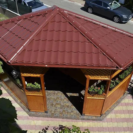 Casa Sarofin Konukevi