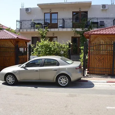 Casa Sarofin 3* Costineşti