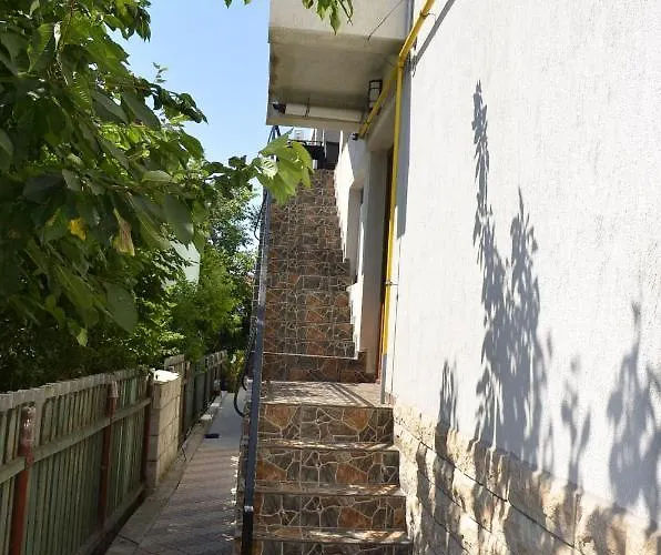 Pensiune Casa Sarofin 3*